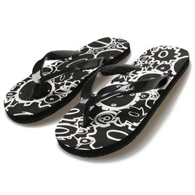Tongs Futura Laboratories