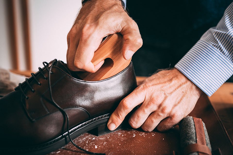 La crème de soins idéale pour vos chaussures en cuir.