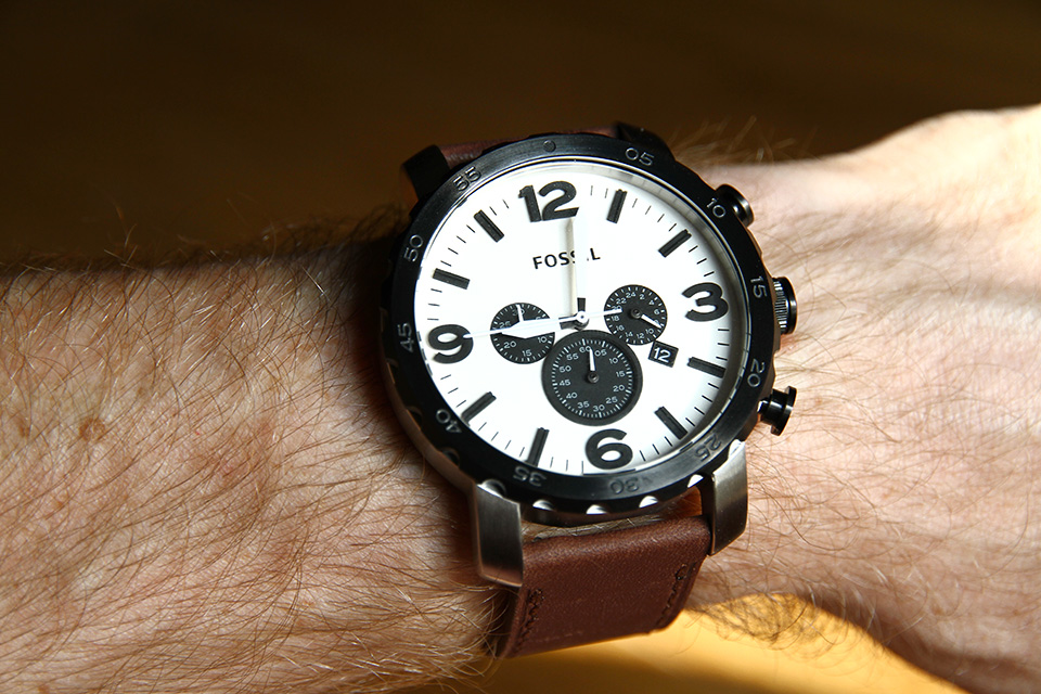 Montre sales fossil carré