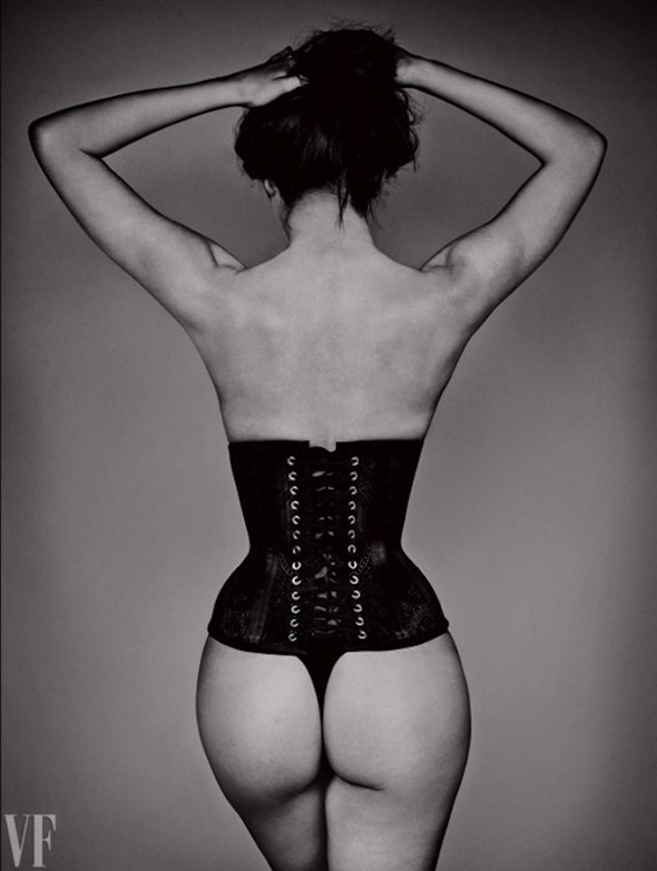 Jane Selter corset fesses