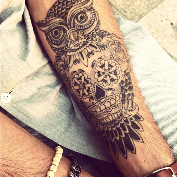 tatouage-bras-skull-owl
