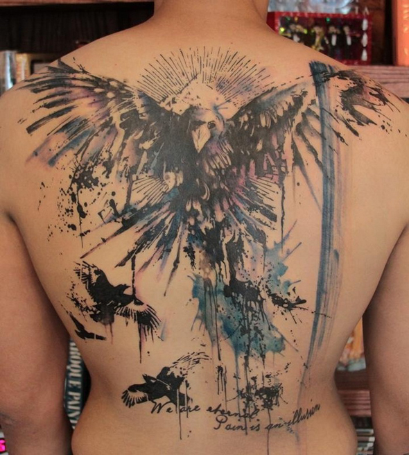 tatouage dos homme oiseaux birds