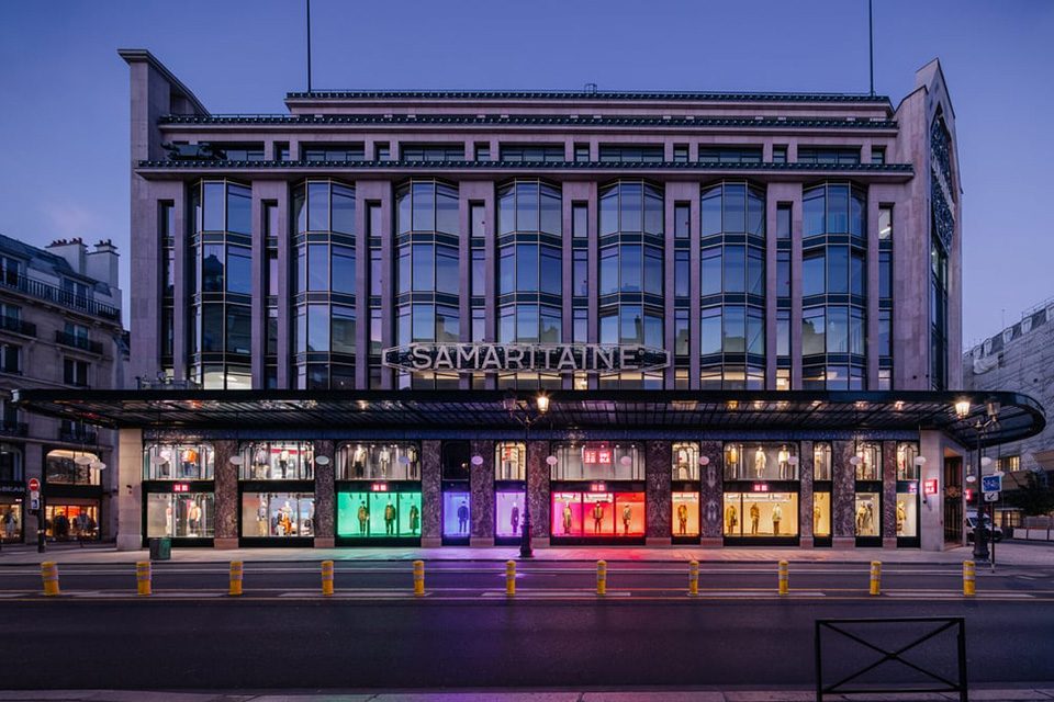 boutique uniqlo paris facade samaritaine