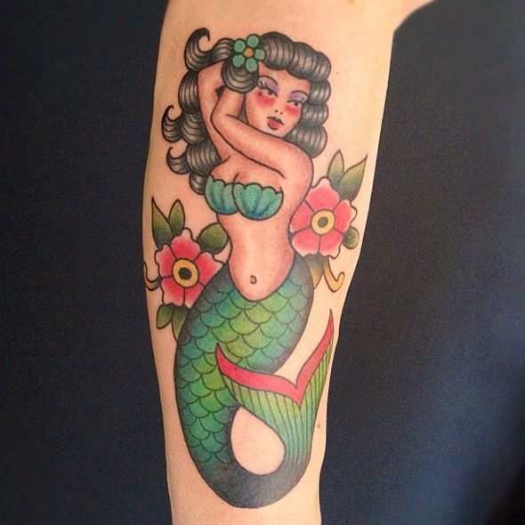 tatouage marin pin up sirene