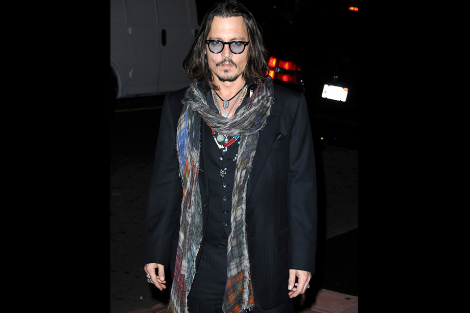 icone-de-style-johnny-depp-scarf