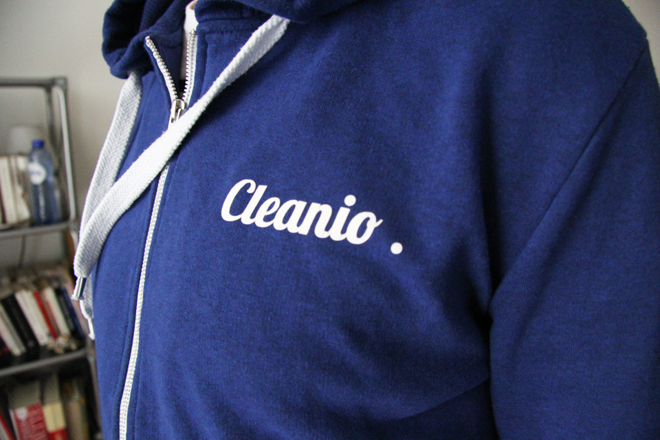 cleanio pressing domicile sweat groom