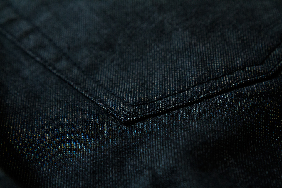 coutures-poches-arrieres-balibaris-jeans-selvedge-noir