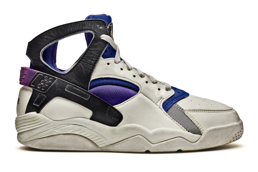 nike-air-flight-huarache-92-OG