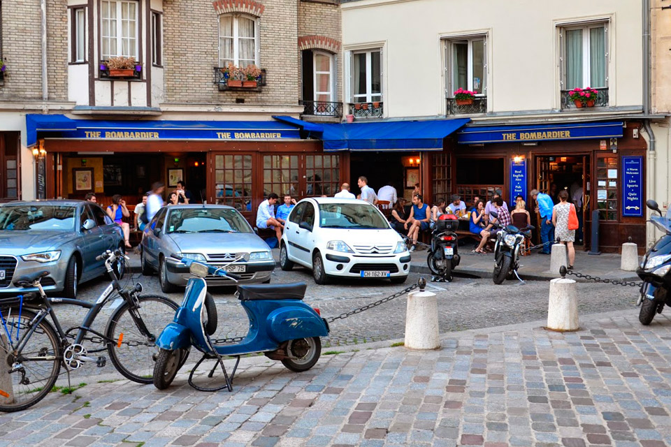 le bombardier pub paris