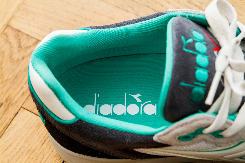 diadora semelle logo