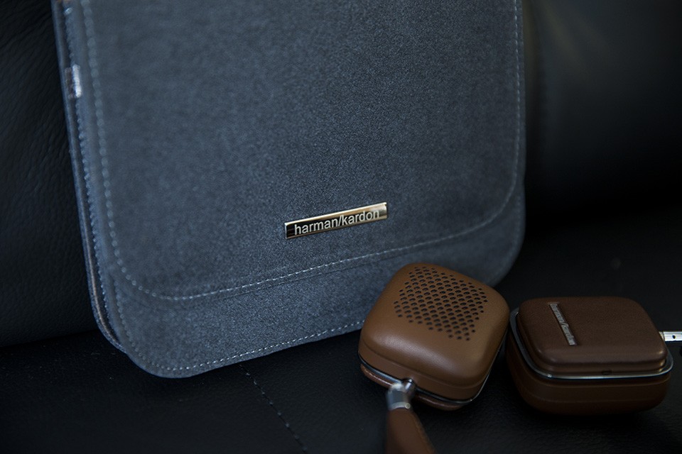 pochette harman kardon