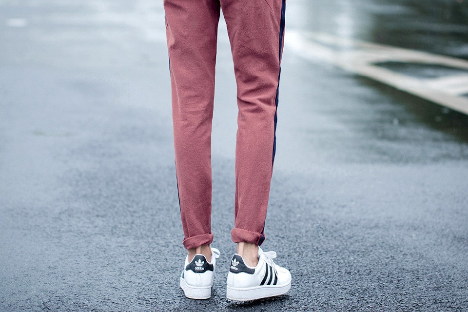 sweat pants red