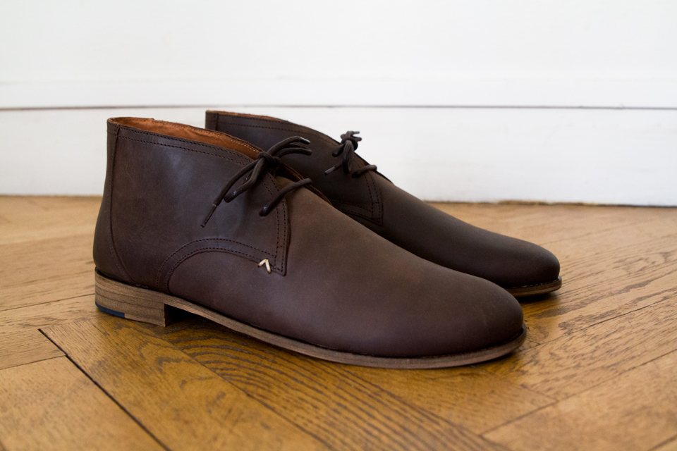 chukka-boots-moustache-armand