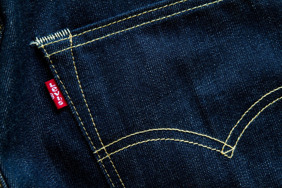 levis-red-tab-picture