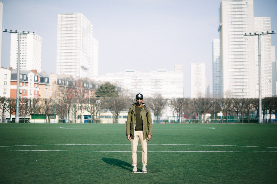 look streetwear camouflage football