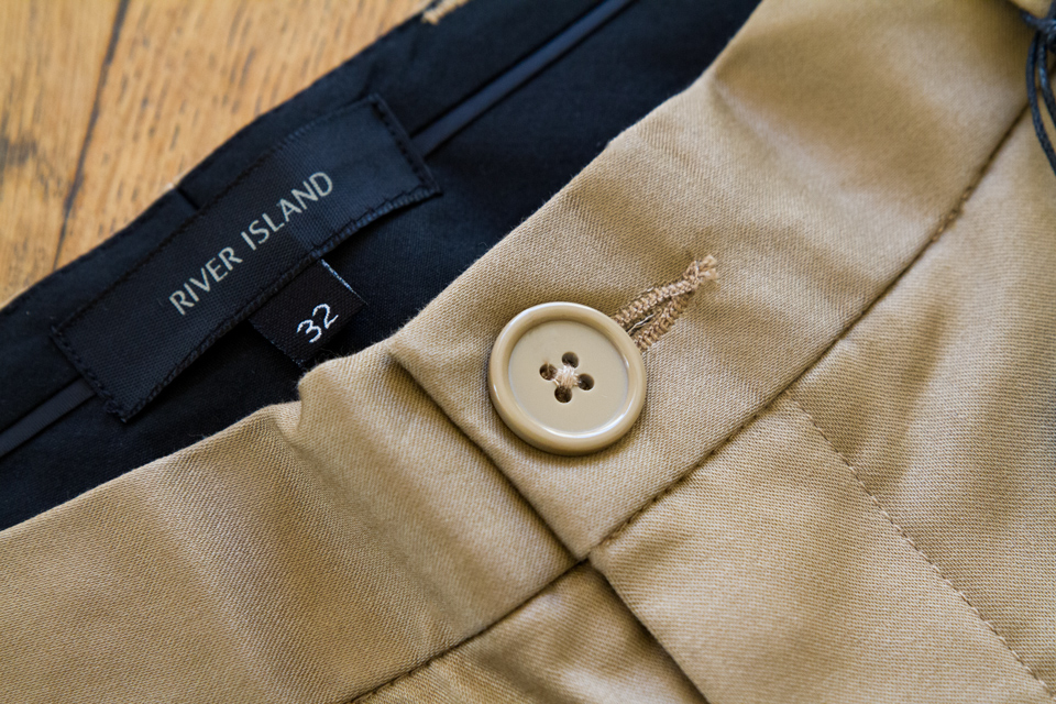 chino river island beige