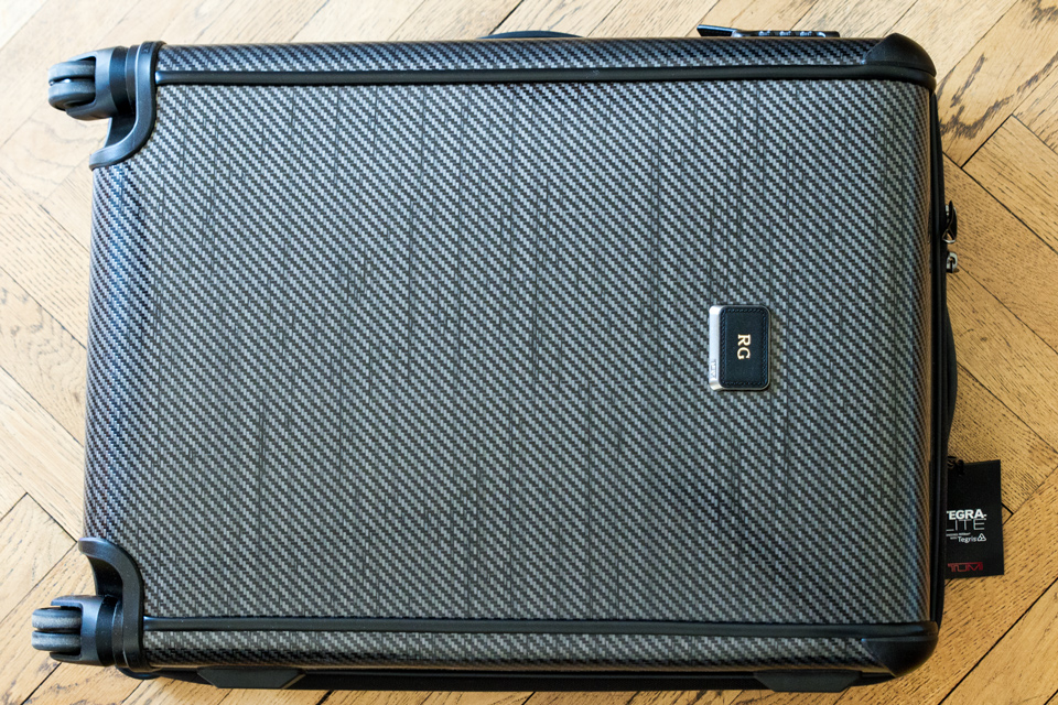 tumi-tegra-lite-medium-size