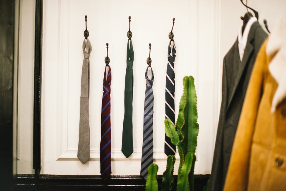 cravates friday tie day