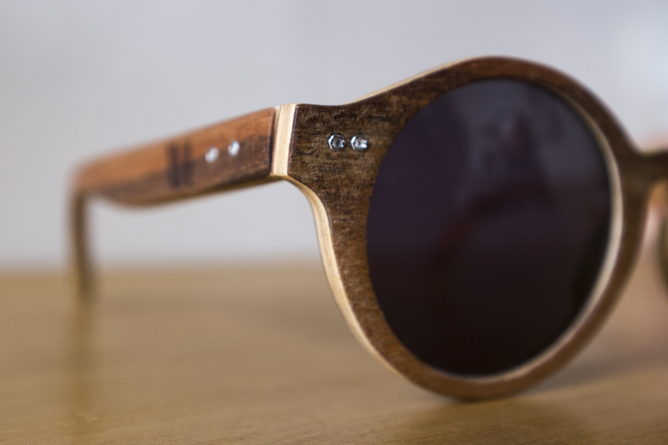 lunettes wood light plis bois