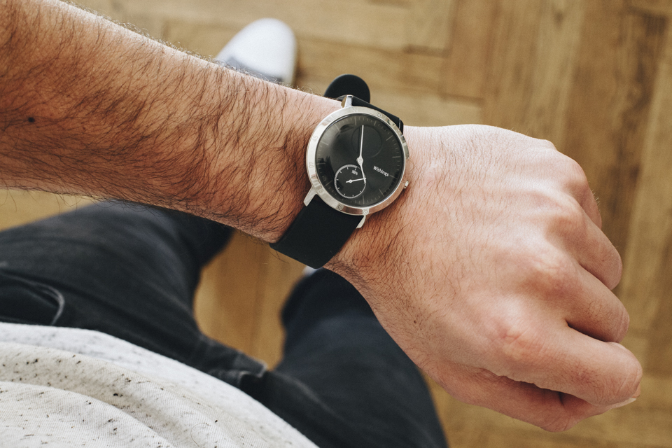 Or et noir pour les Withings Steel HR de la Saint-Valentin