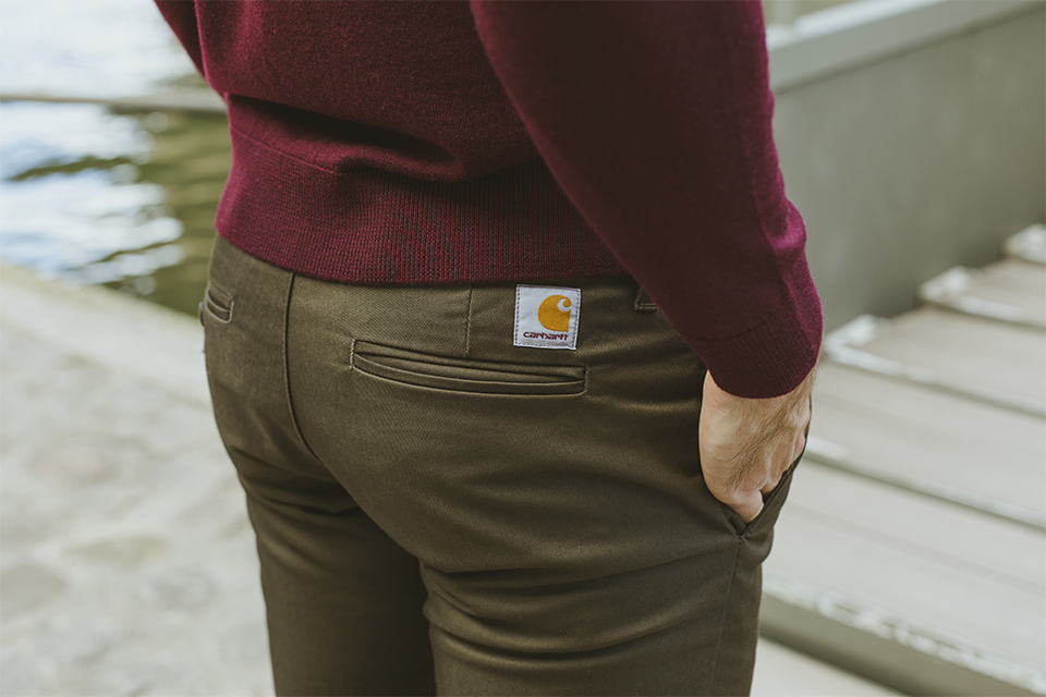 khaki carhartt wip chino