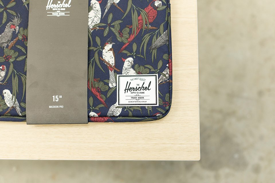 Herschel Pochette