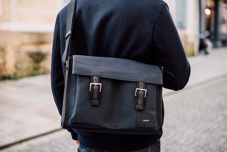 Lancel Sac Messenger Epaule