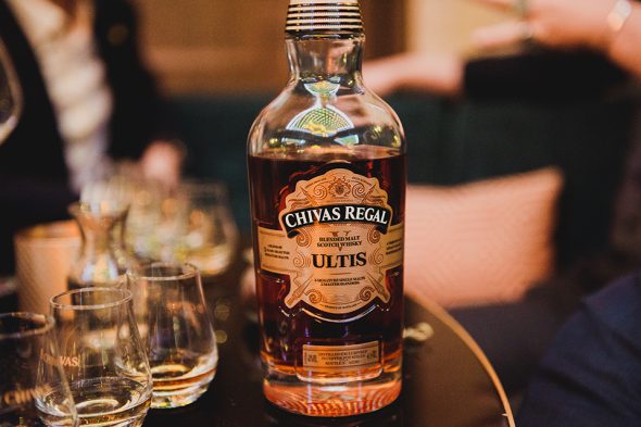 Chivas Ultis Bouteille Face