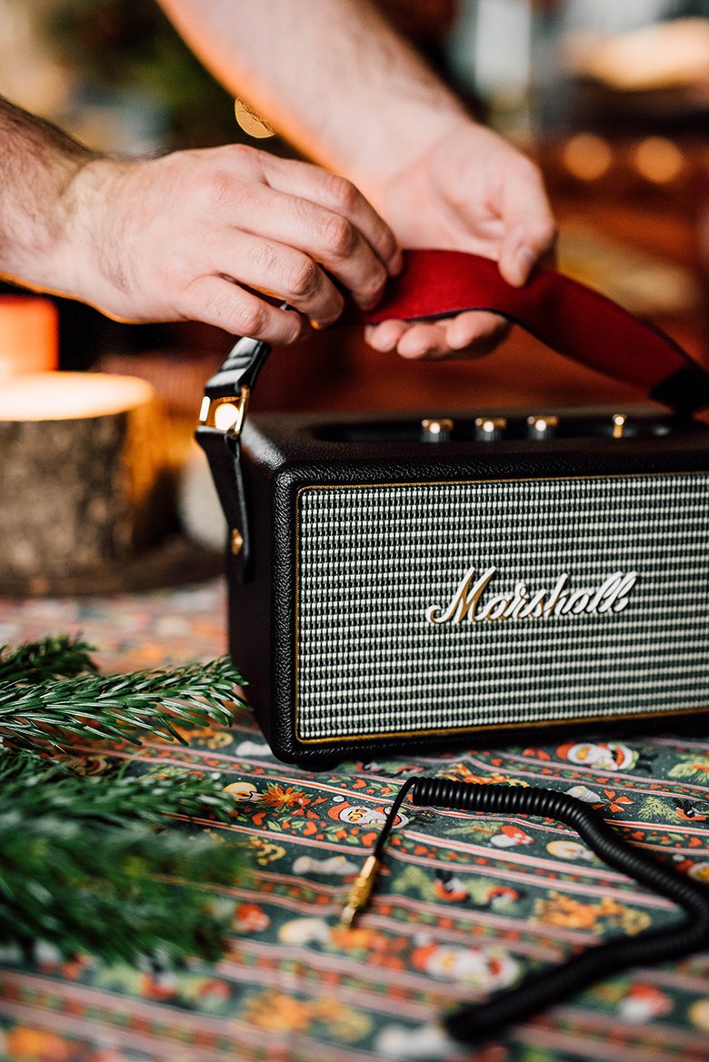 Marshall Kilburn Velours