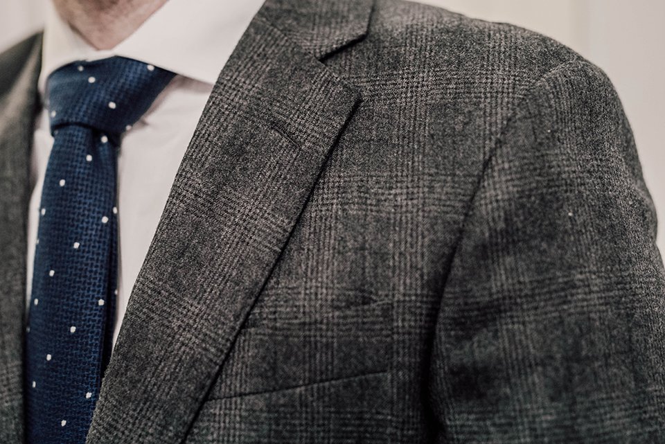 Costume Hackett Revers Boutonniere
