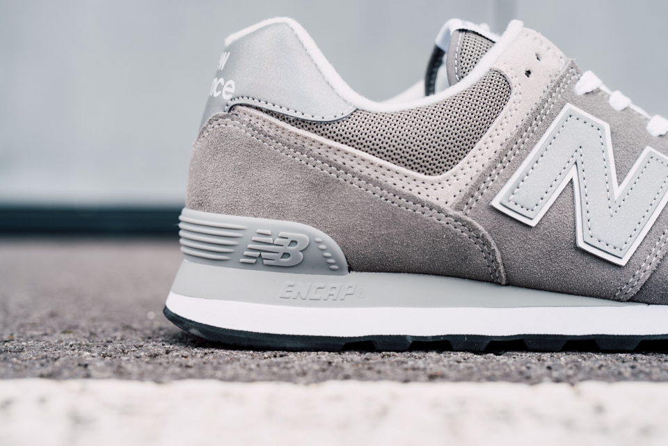 new balance 574 gris foncé