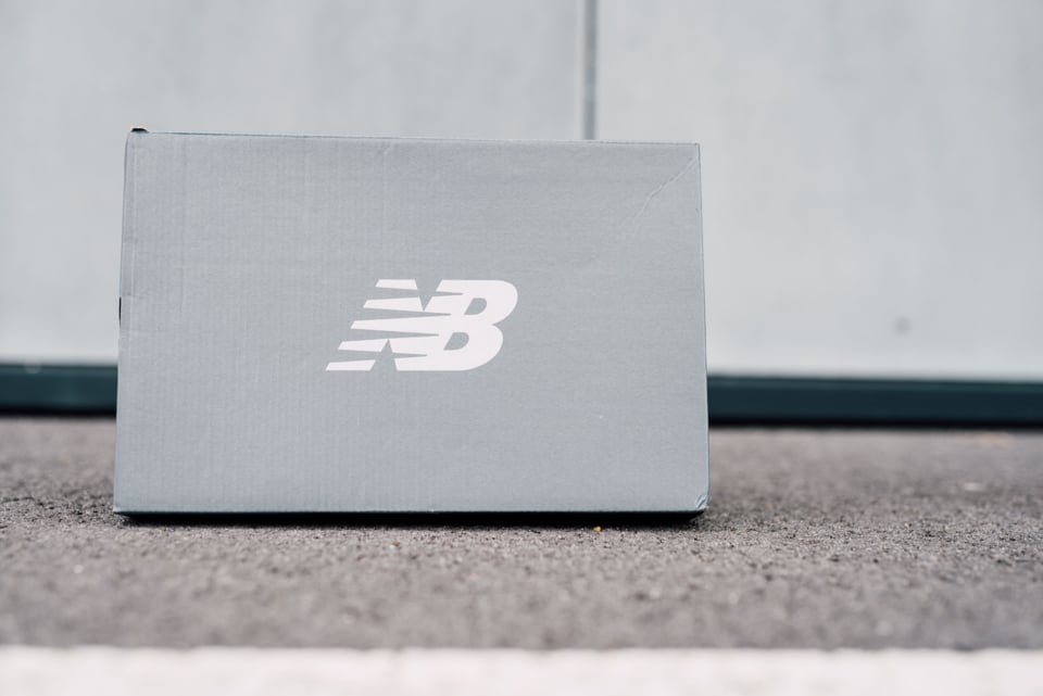New Balance 574 Classic packaging