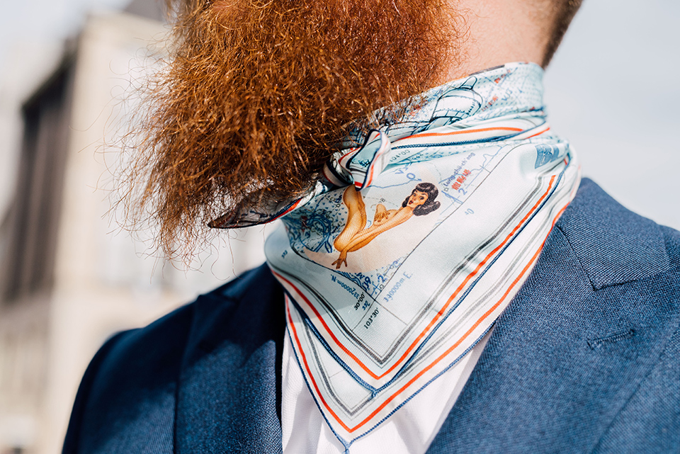 Comment Nouer Un Foulard