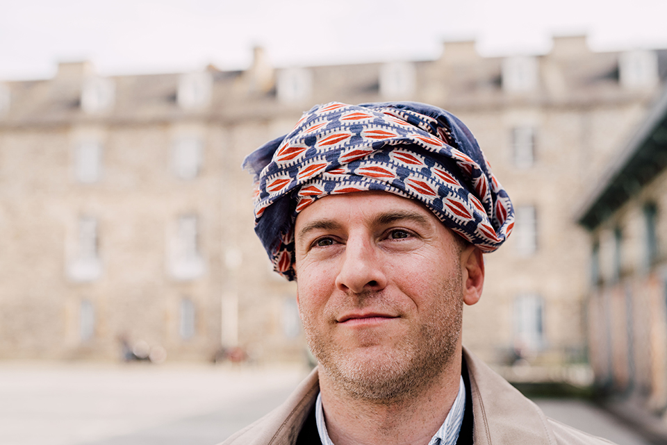 Nouer Un Foulard Cheche Porte Tete