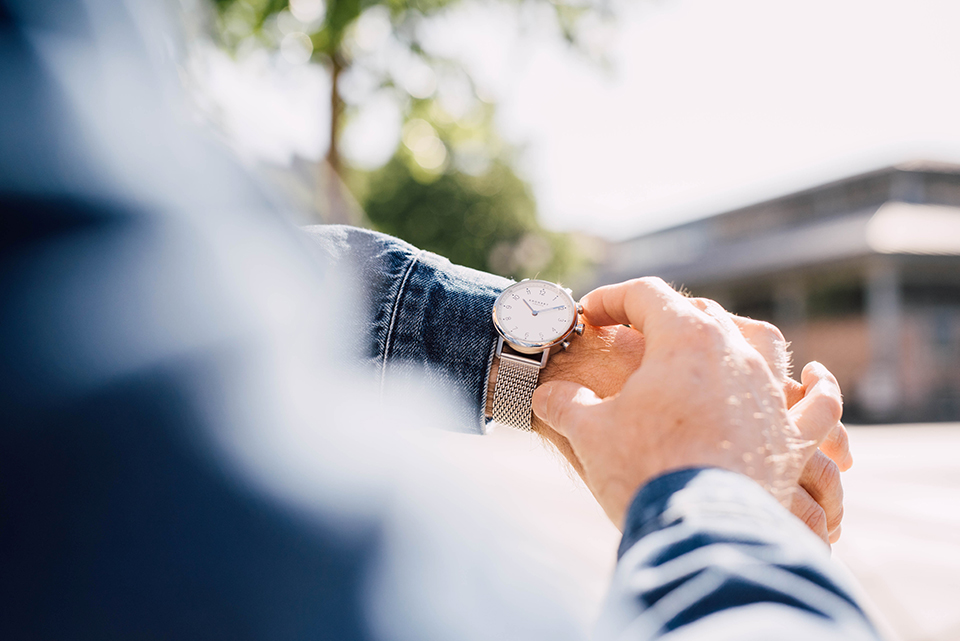 Look denim chic montre