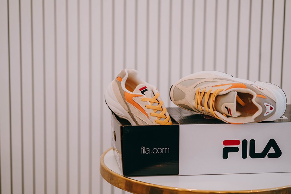 fila v94m homme beige