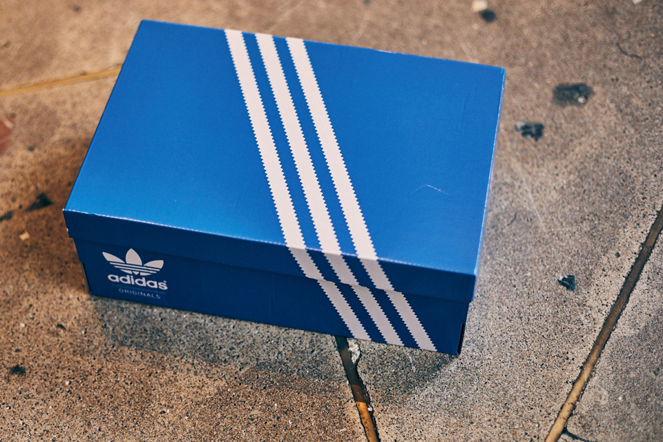 Adidas Nite Jogger box