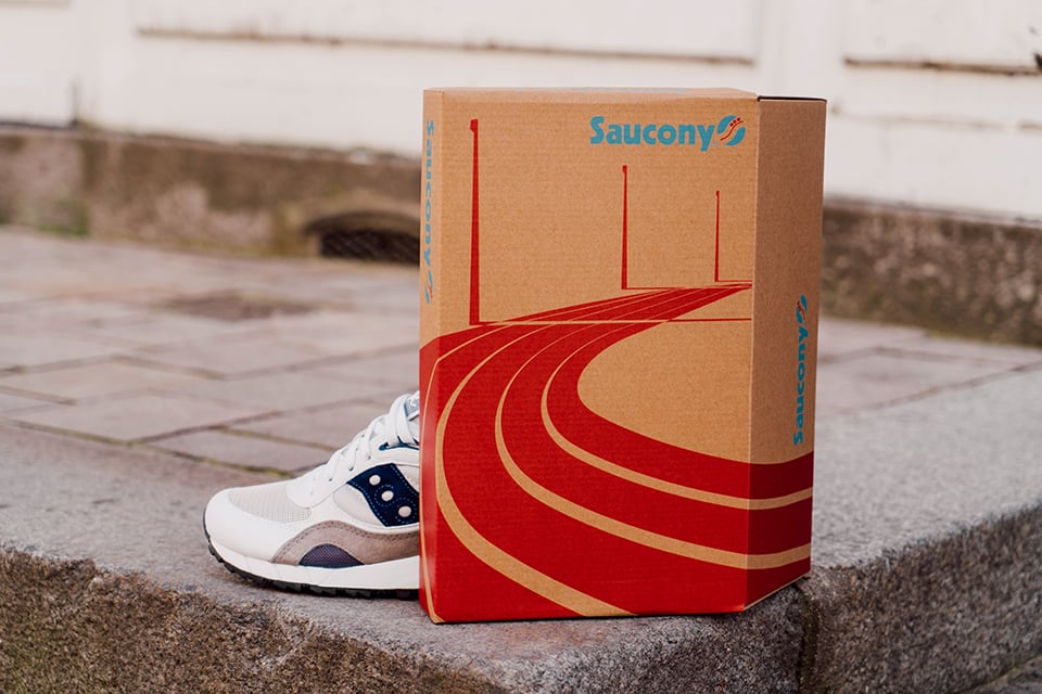 packaging saucony shadow