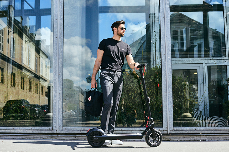 look max trottinette electrique complet