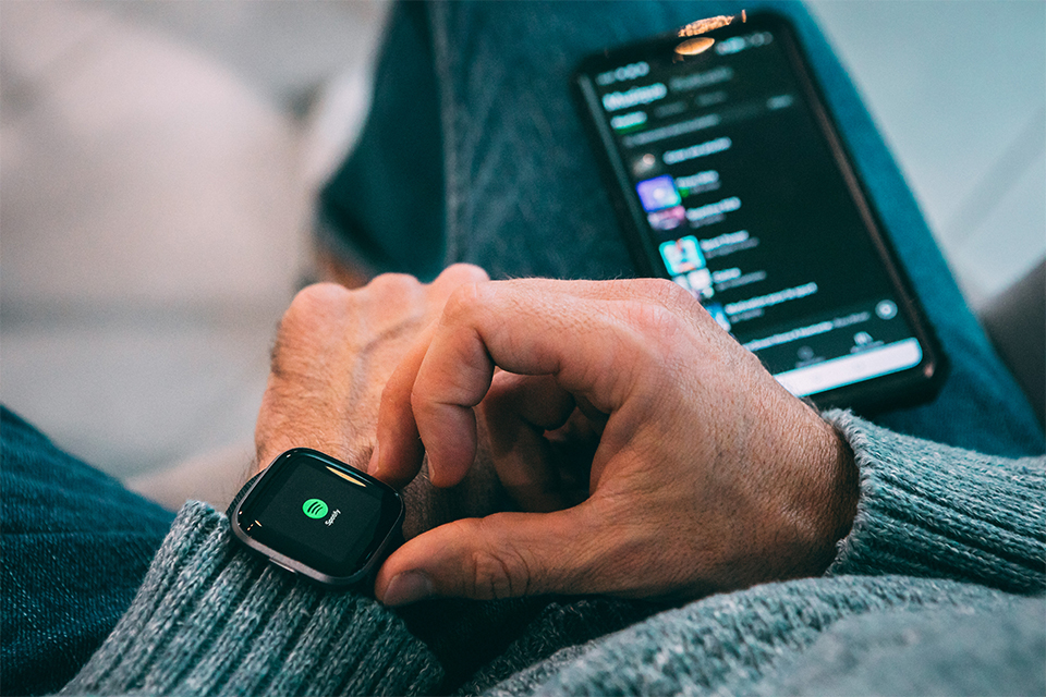 Montre versa 2 avis 2025
