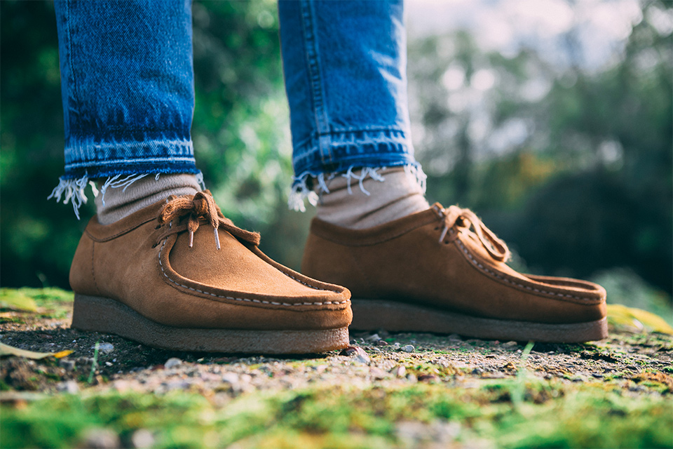 Clarks Wallabee cola