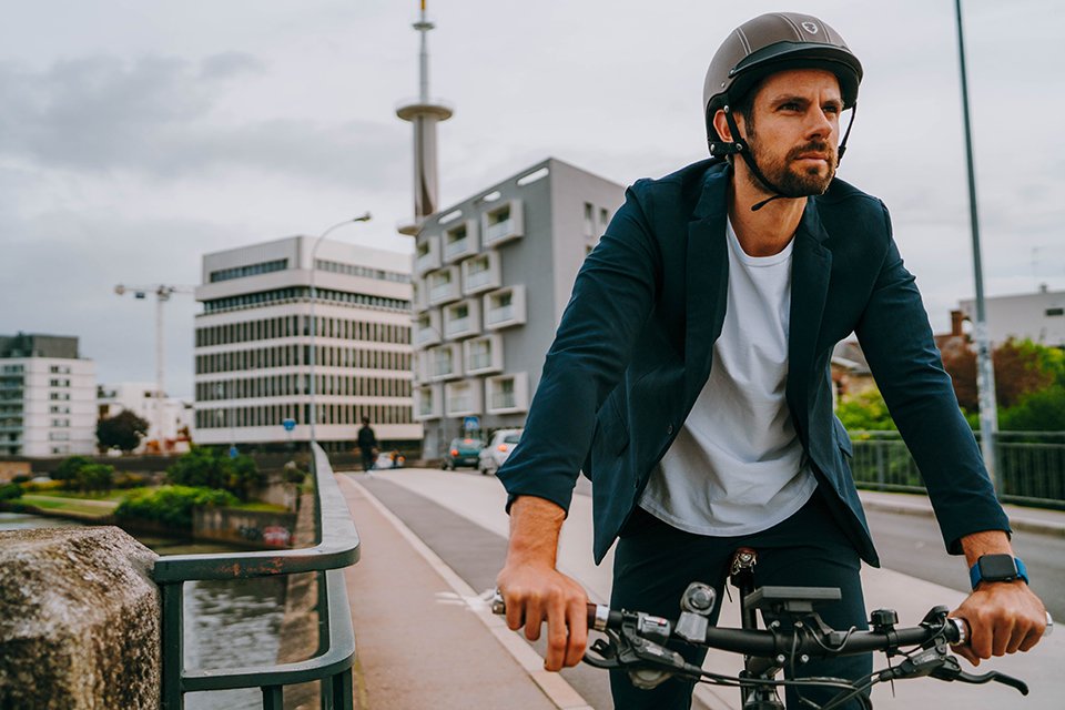 Comment s'habiller pour aller au travail à vélo ?