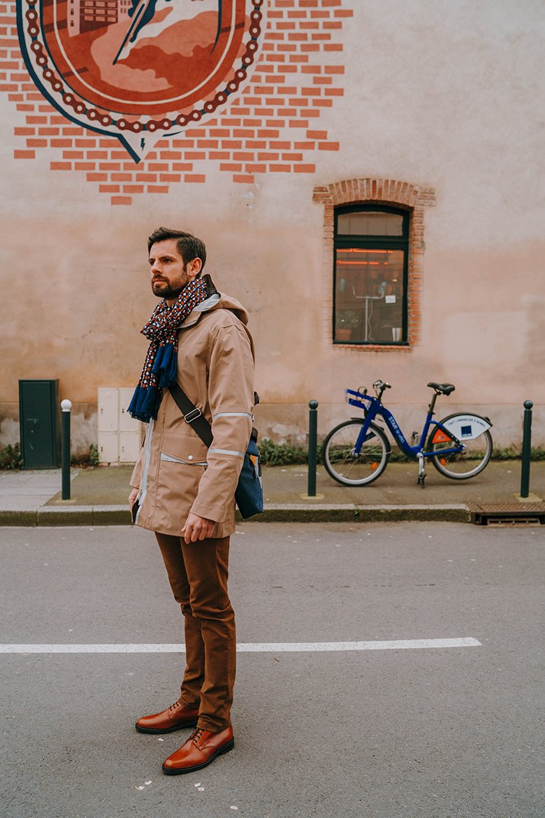 look vélo casual chic