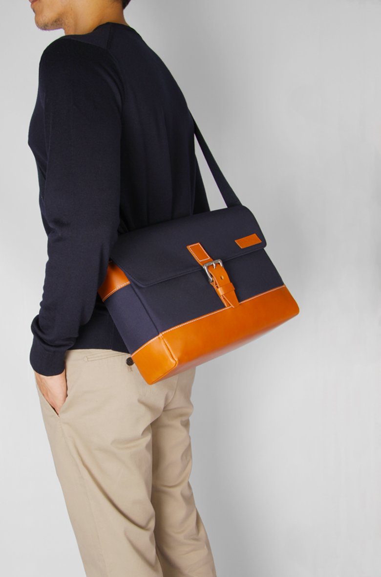 Sac de Luxe pour homme  Achat / Vente de Sacs de Marque