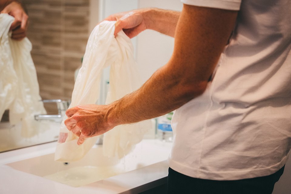 chemise lavée lavabo