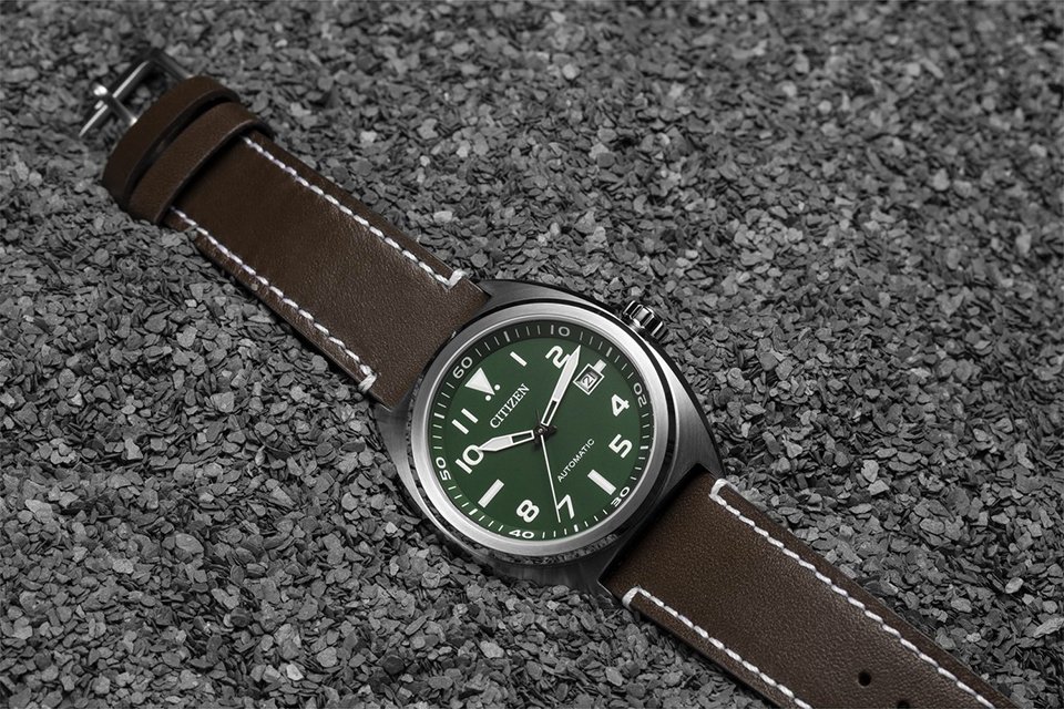 Bonne montre pas cher Clearance