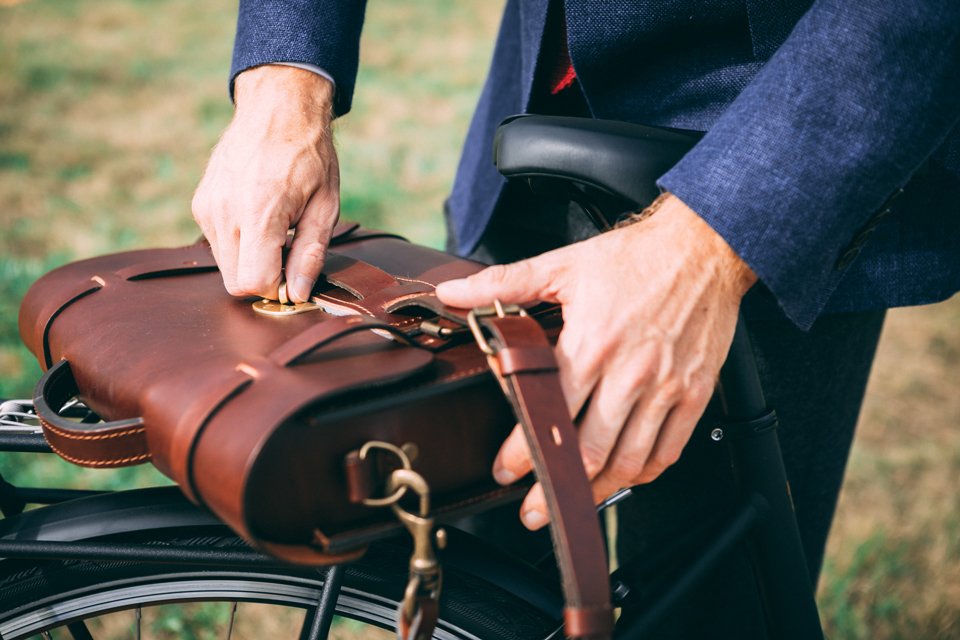 sacoche cuir vélo homme