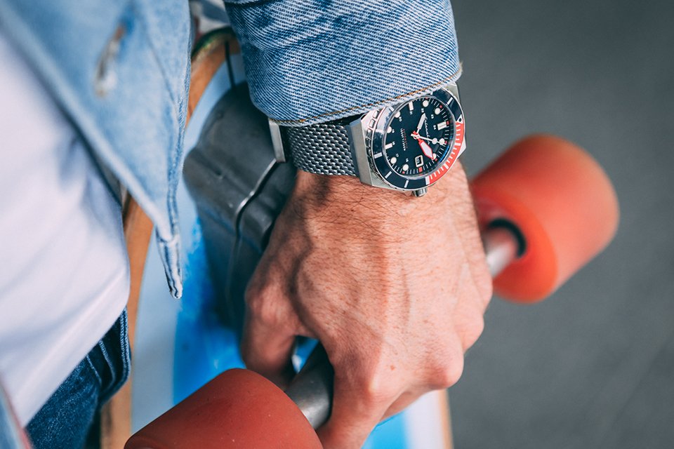 look homme surf skate montre plongee spinnaker