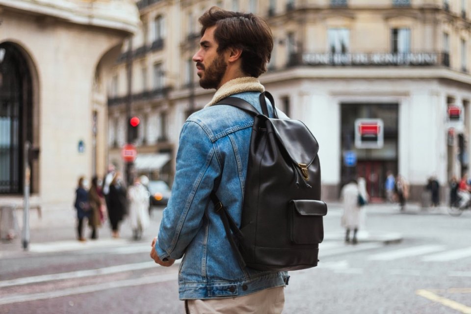 Sac à dos femme en cuir noir - Sac à dos LOU Cuir Noir Pachamama