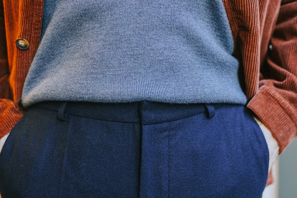 Pantalon bleu maisonstandards ceinture